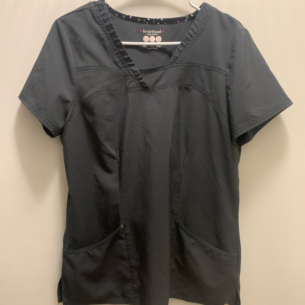 Heart & Soul scrub top